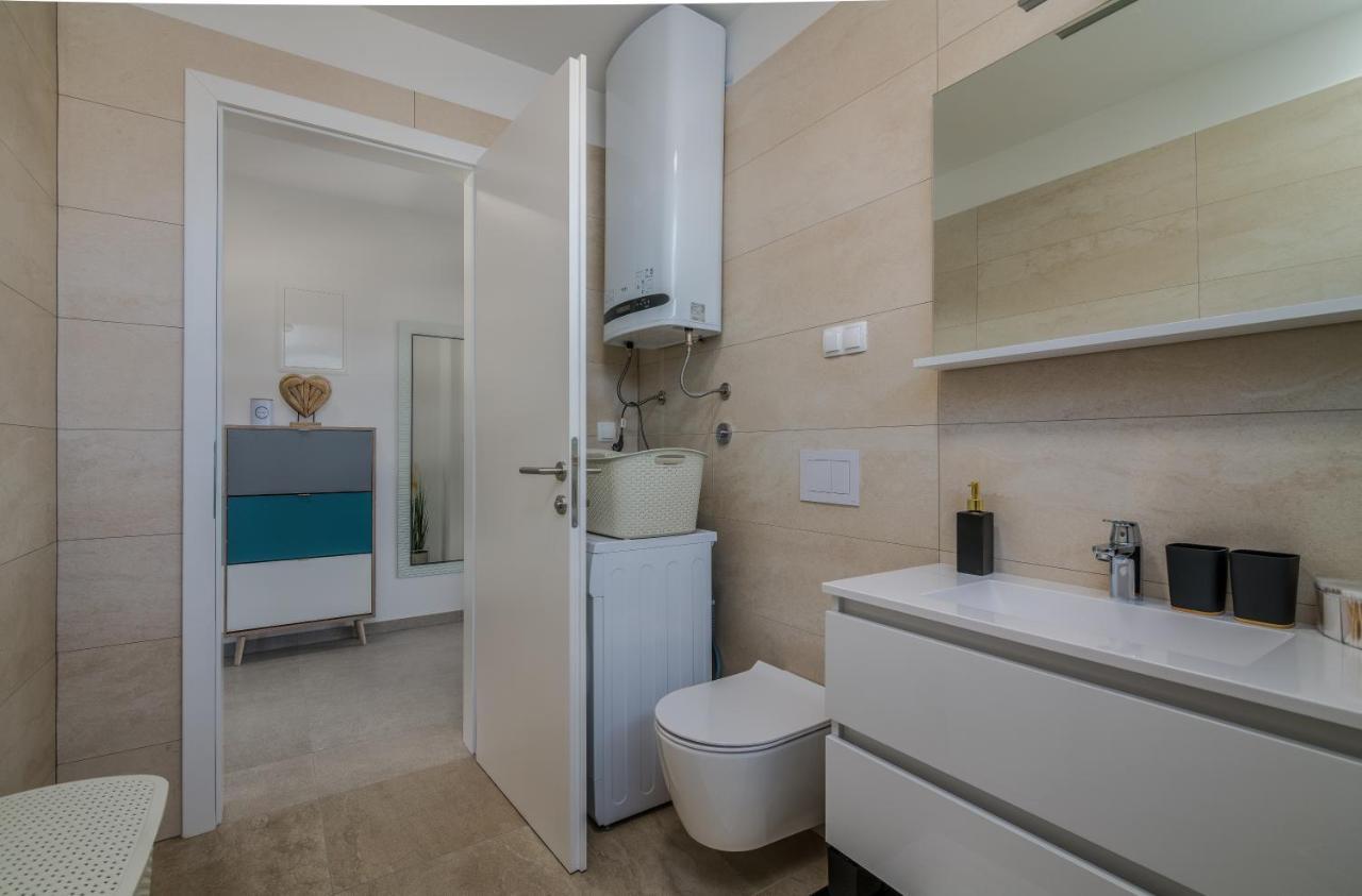Apartments Sunrise Krk Krk Town Luaran gambar
