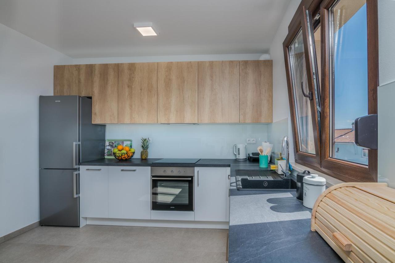 Apartments Sunrise Krk Krk Town Luaran gambar